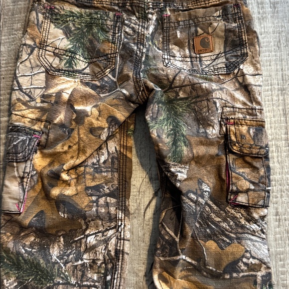 Carhartt Girl Camo Cargo Pants - size 4 - Picture 3 of 8